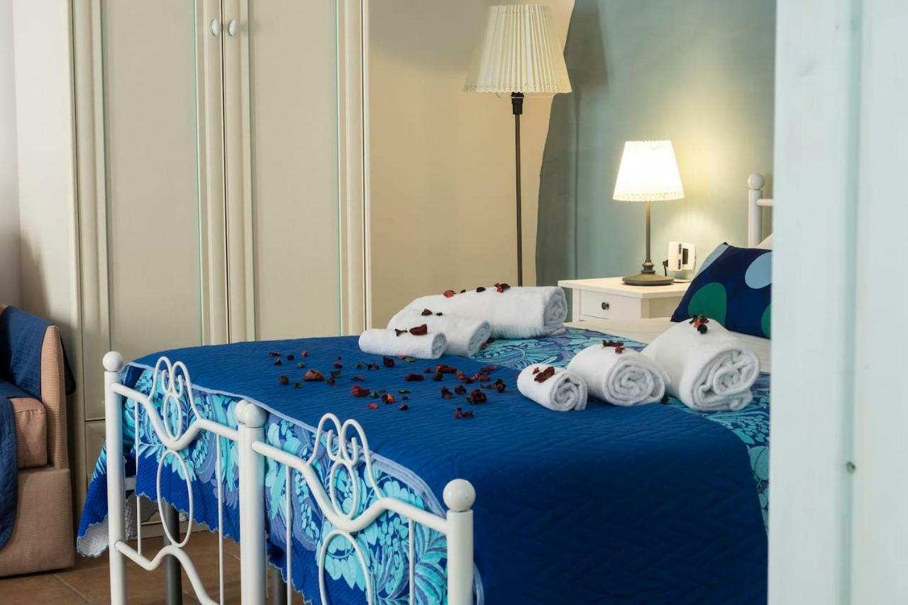 Little House Napoli Apartment Ngoại thất bức ảnh