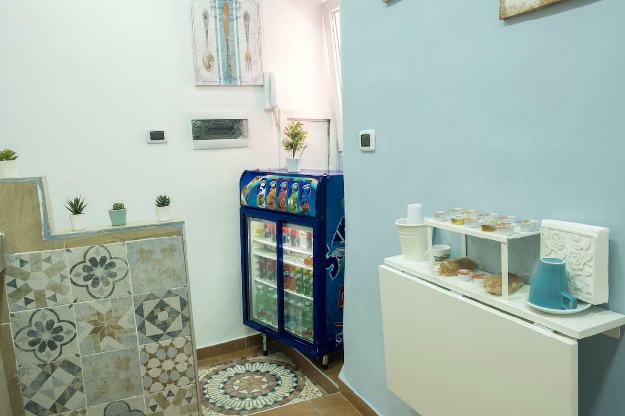 Little House Napoli Apartment Ngoại thất bức ảnh