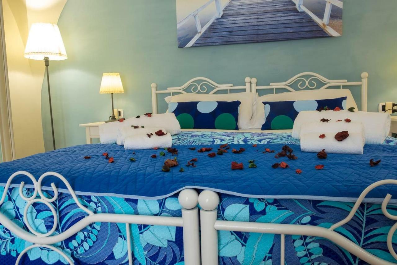 Little House Napoli Apartment Ngoại thất bức ảnh